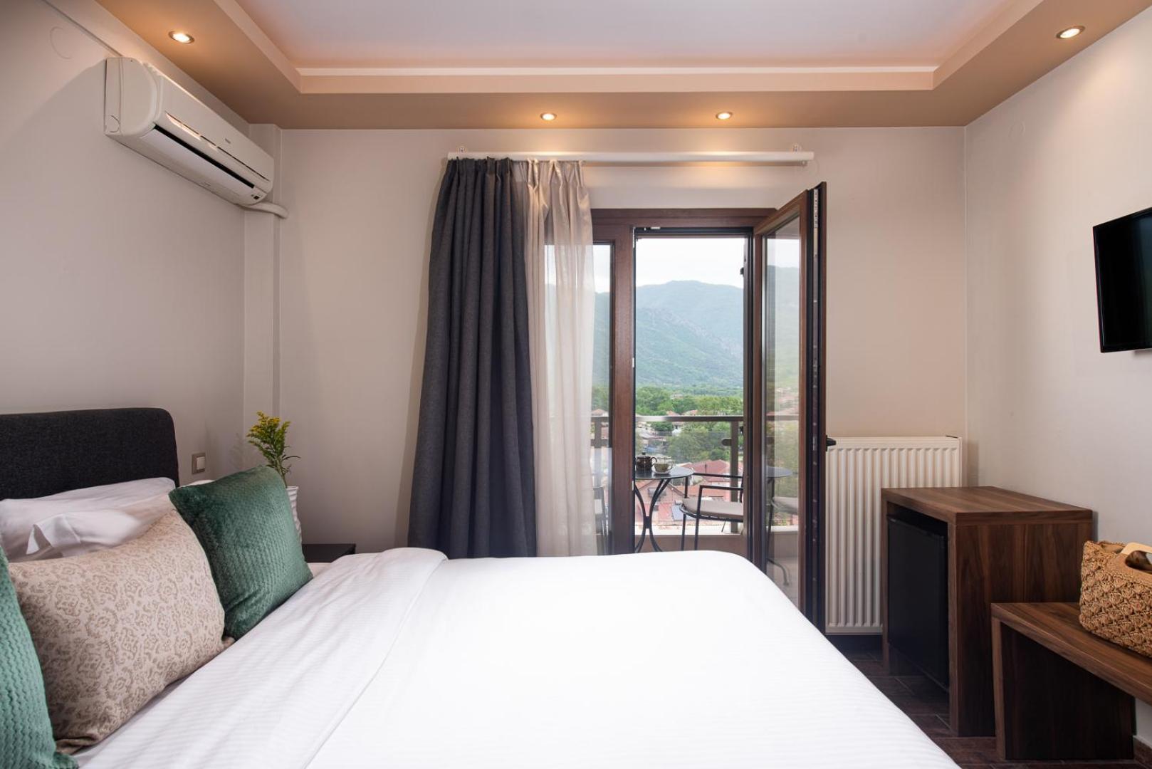 Hotel Naiades Orma Exterior photo